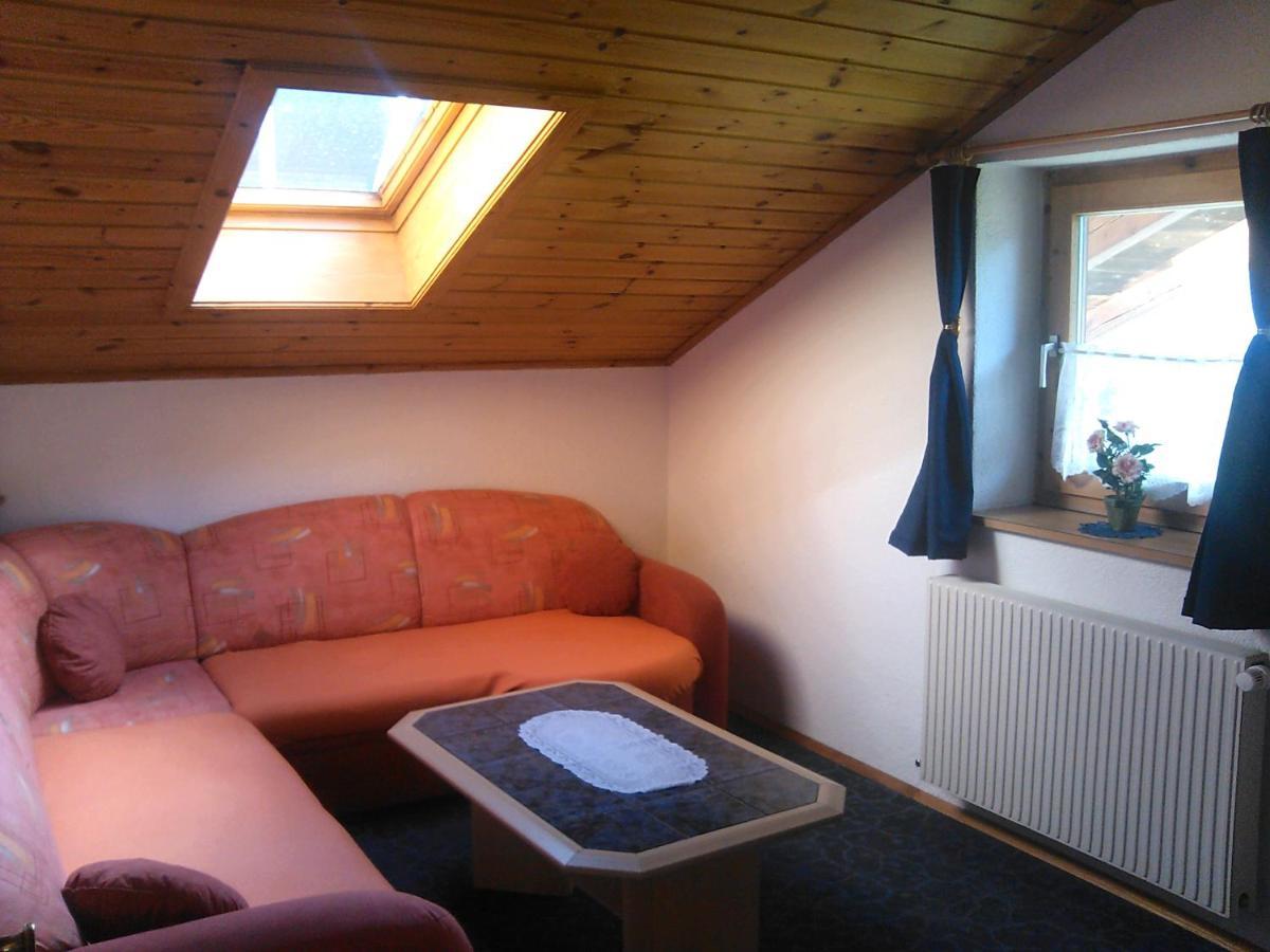 Apartment'S Haus Tegischer Neustift im Stubaital Exterior photo